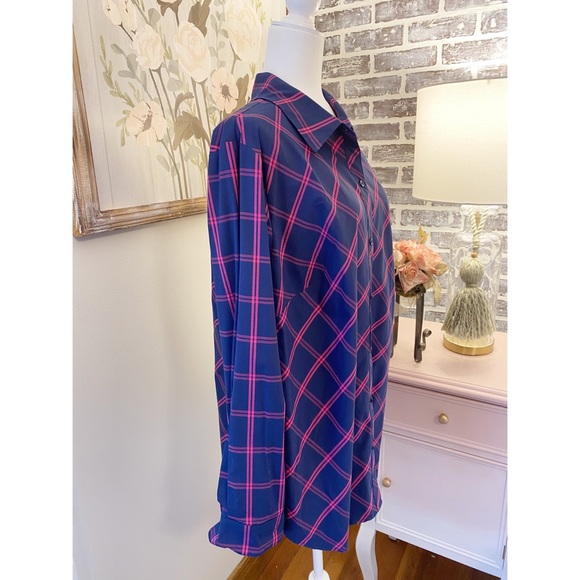 NWOT Button-up shirt from Kim Rogers - Picture 6 of 8